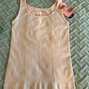 Shapermint beige tank nwt